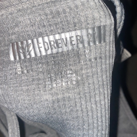 Gray Workout Top - Picture 3 of 3